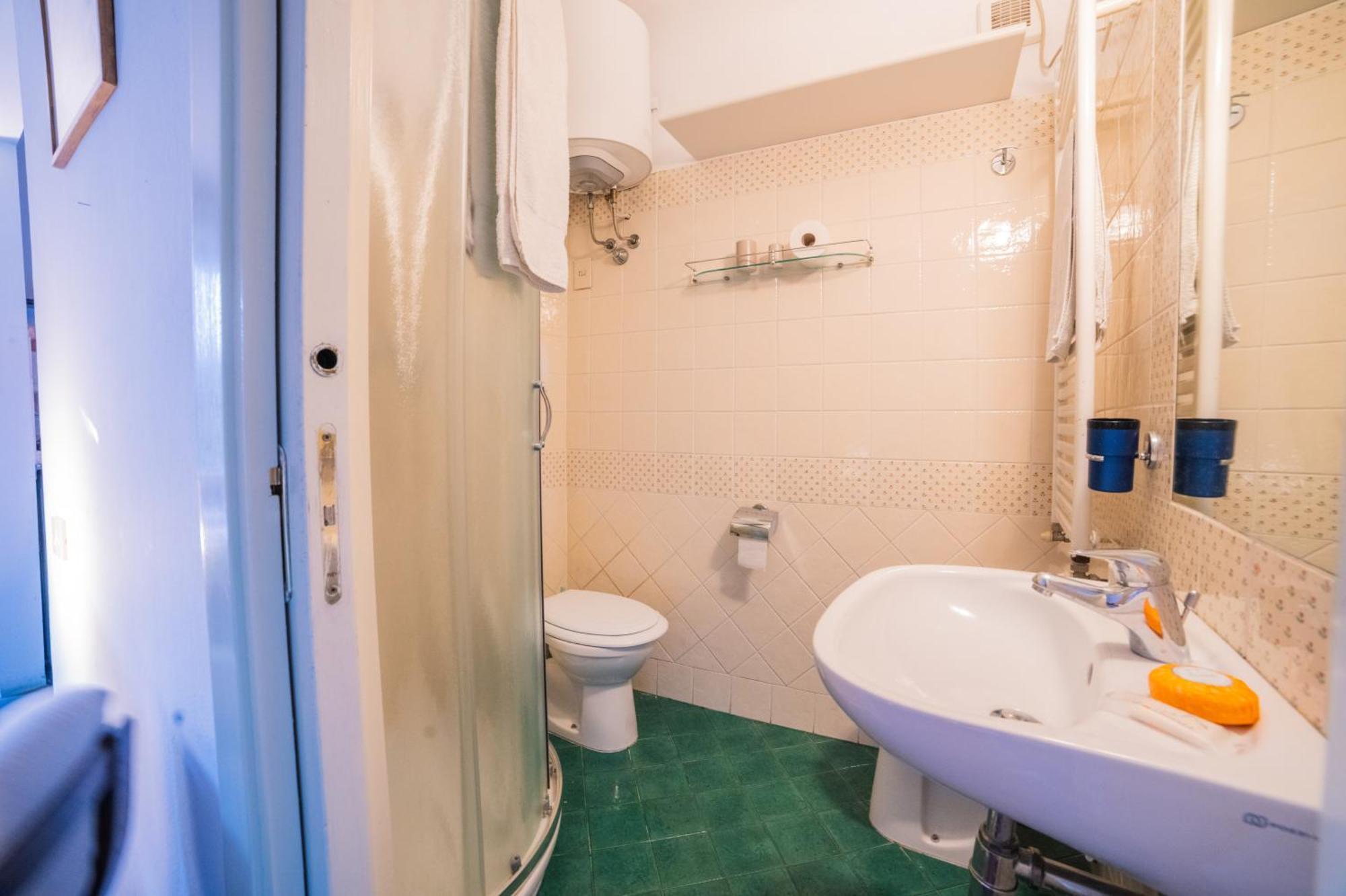 S4 Tower - Dolcevita Holiday ฟลอเรนซ์ ภายนอก รูปภาพ